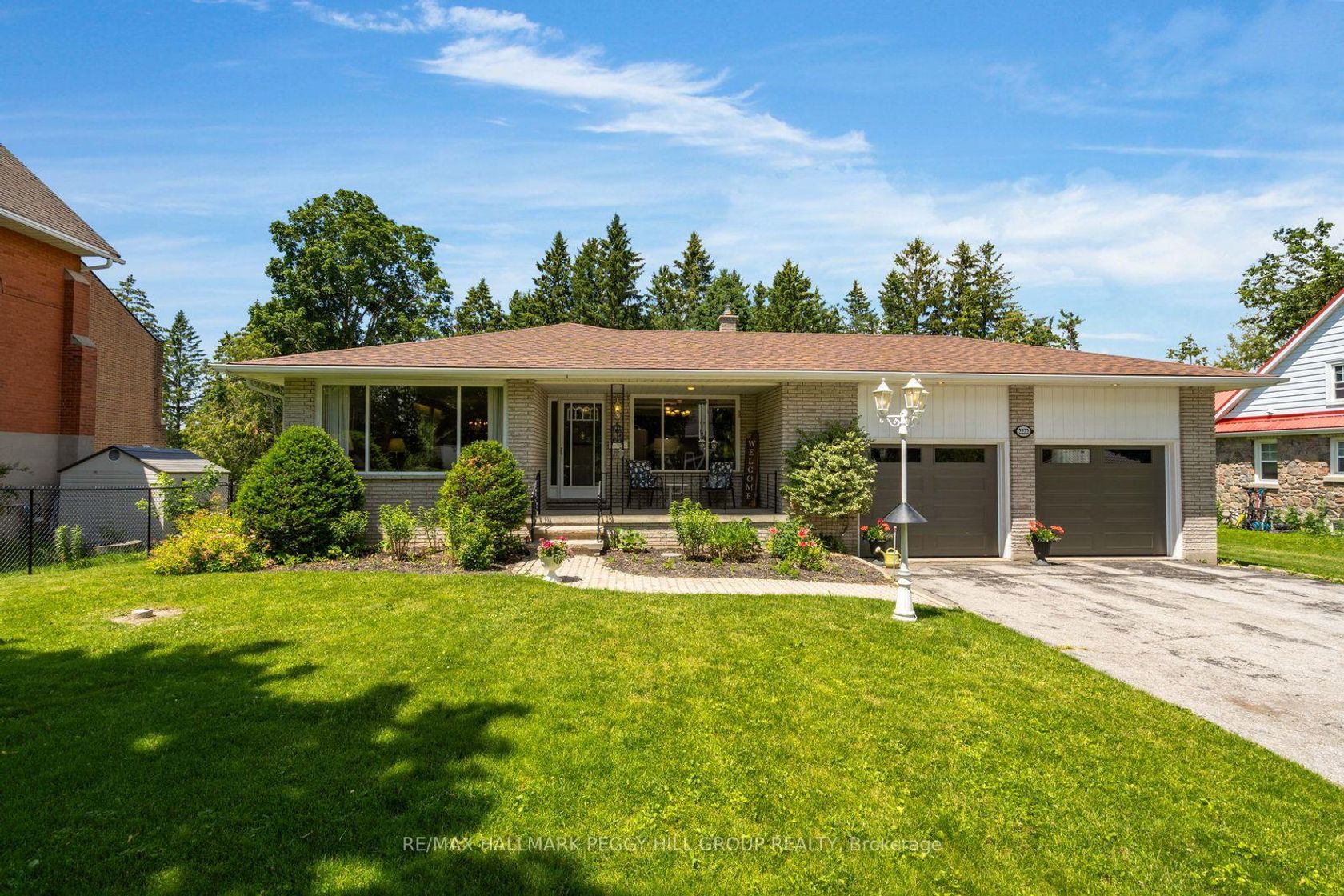 2222 Victoria Street, Stroud, Innisfil photo number 2