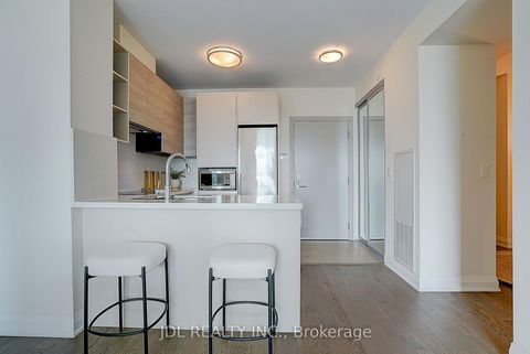 Photo 16 at 303 - 398 Highway 7 Street E, Doncrest, Richmond Hill