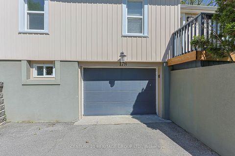 Photo 11 at 178 Main Street N, London, Newmarket