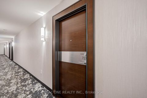 Photo 3 at 727 - 10 Capreol Court, Waterfront Communities C1, Toronto