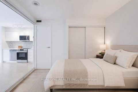 Photo 19 at 727 - 10 Capreol Court, Waterfront Communities C1, Toronto
