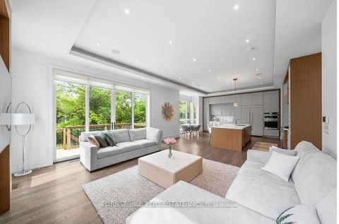 Photo 23 at 416 Patricia Avenue, Newtonbrook West, Toronto