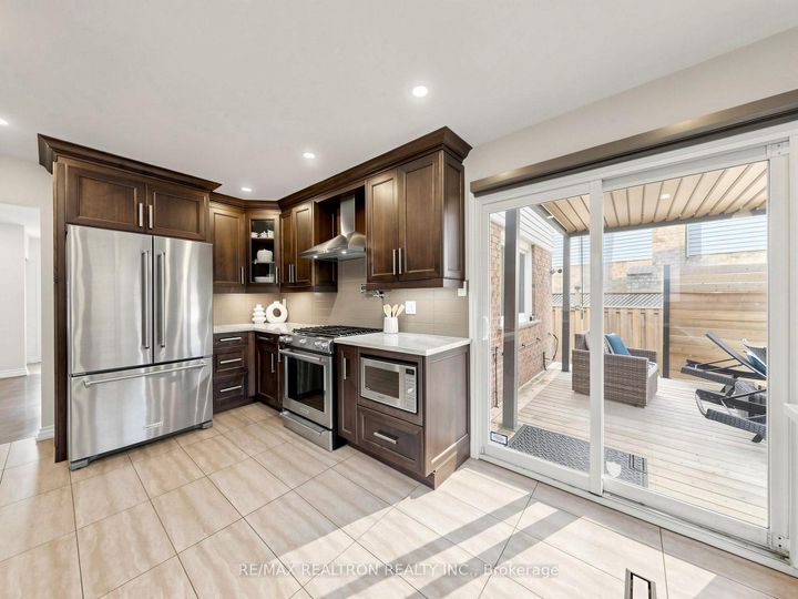 Photo 12 at 93 Stiver Drive, London, Newmarket