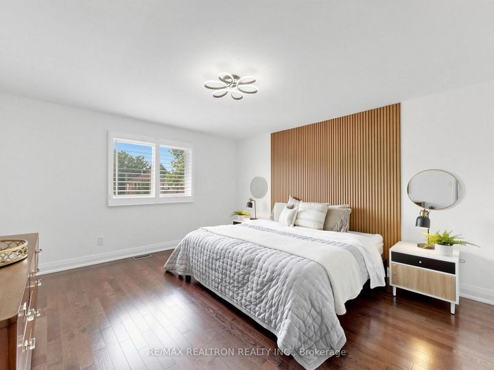 Photo 22 at 93 Stiver Drive, London, Newmarket