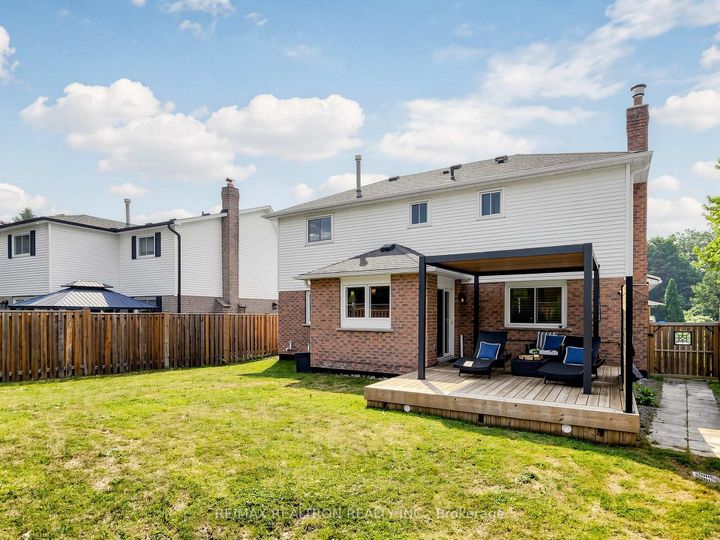 Photo 41 at 93 Stiver Drive, London, Newmarket
