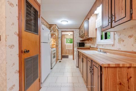 Photo 15 at 6 Willow Landing, Rural Innisfil, Innisfil