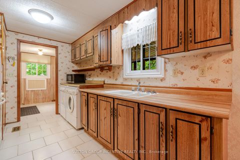 Photo 16 at 6 Willow Landing, Rural Innisfil, Innisfil