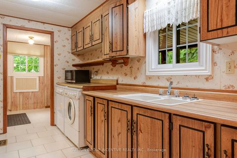 Photo 17 at 6 Willow Landing, Rural Innisfil, Innisfil