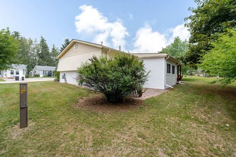 Photo 30 at 6 Willow Landing, Rural Innisfil, Innisfil