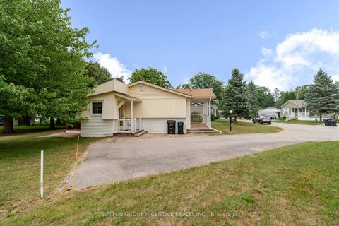 Photo 36 at 6 Willow Landing, Rural Innisfil, Innisfil