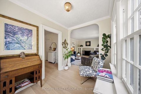 Photo 13 at 1396 Mount Pleasant Road, Lawrence Park South, Toronto