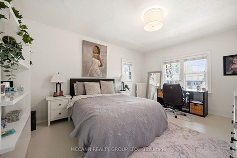Photo 16 at 1396 Mount Pleasant Road, Lawrence Park South, Toronto