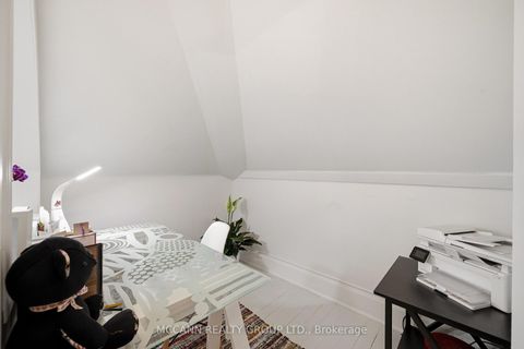 Photo 24 at 1396 Mount Pleasant Road, Lawrence Park South, Toronto