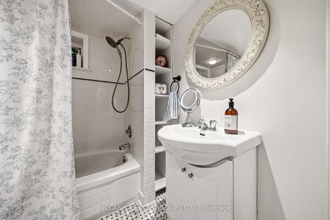 Photo 30 at 1396 Mount Pleasant Road, Lawrence Park South, Toronto