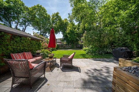 Photo 34 at 1396 Mount Pleasant Road, Lawrence Park South, Toronto