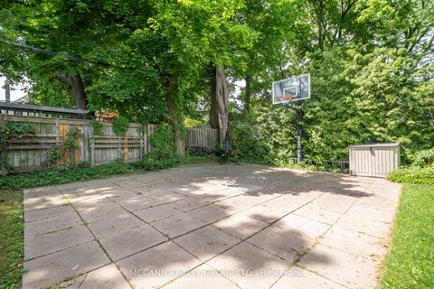 Photo 37 at 1396 Mount Pleasant Road, Lawrence Park South, Toronto