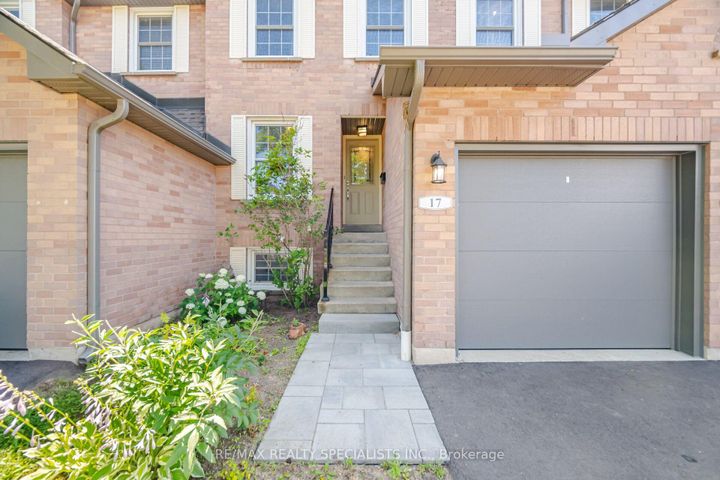 Photo 2 at 17 - 2935 Headon Forest Drive, Headon, Burlington