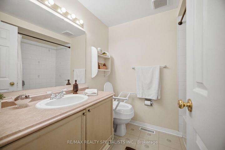 Photo 31 at 17 - 2935 Headon Forest Drive, Headon, Burlington