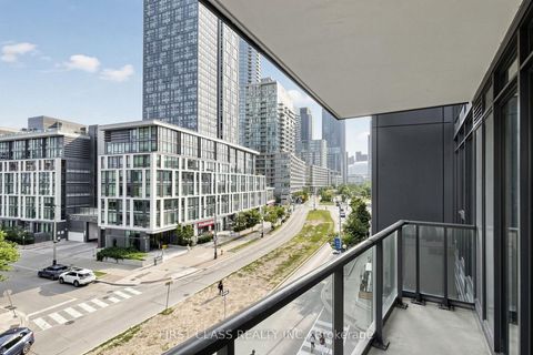 Photo 23 at 503 - 90 Queens Wharf Road, Waterfront Communities C1, Toronto