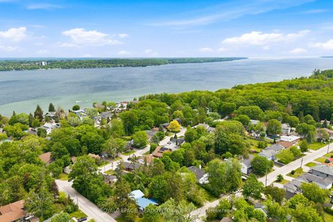 Photo 1 at 209 Cliff Road, South Shore, Barrie
