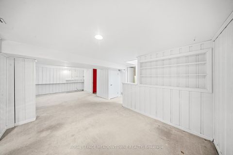 Photo 26 at 209 Cliff Road, South Shore, Barrie
