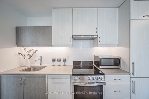 Photo 9 at 1604 - 181 Huron Street, Chinatown, Toronto
