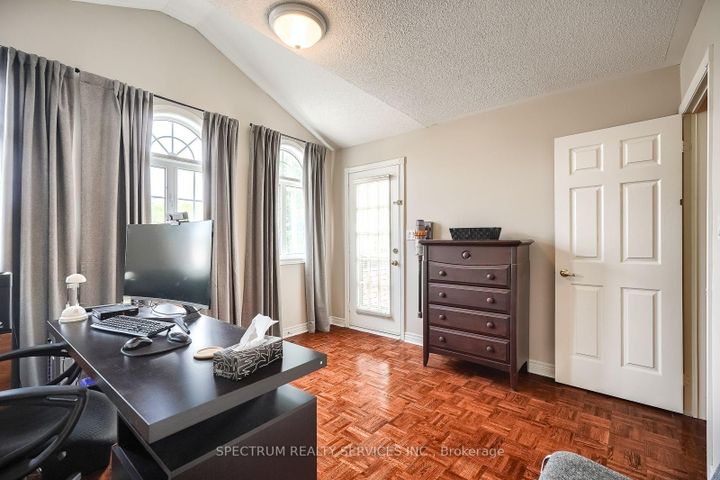 Photo 35 at 51 Monterey Road, Sonoma Heights, Vaughan