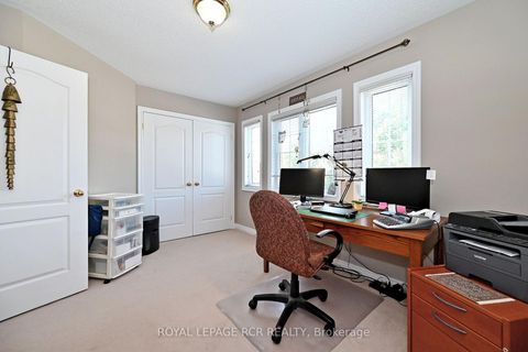 Photo 35 at 81 Woodbury Crescent, Summerhill Estates, Newmarket