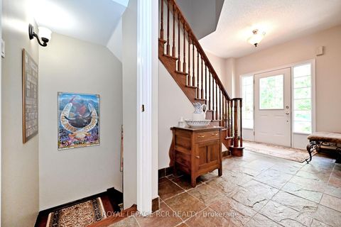 Photo 37 at 81 Woodbury Crescent, Summerhill Estates, Newmarket