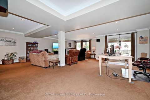 Photo 40 at 81 Woodbury Crescent, Summerhill Estates, Newmarket