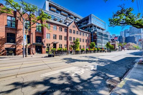 Photo 1 at 708 - 560 King Street W, Waterfront Communities C1, Toronto