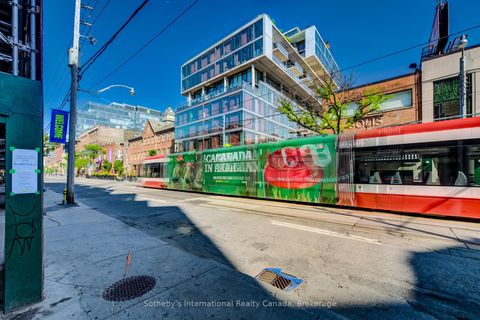 Photo 5 at 708 - 560 King Street W, Waterfront Communities C1, Toronto