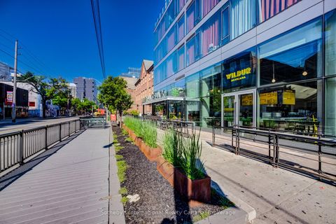 Photo 6 at 708 - 560 King Street W, Waterfront Communities C1, Toronto