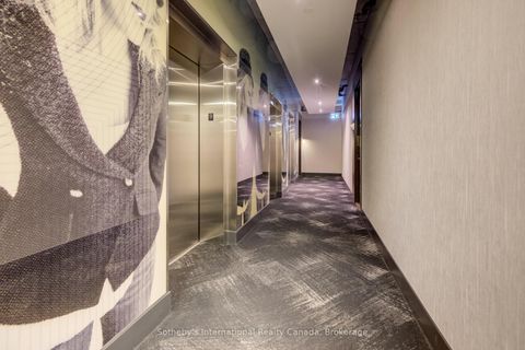 Photo 12 at 708 - 560 King Street W, Waterfront Communities C1, Toronto