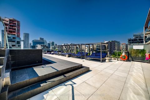 Photo 19 at 708 - 560 King Street W, Waterfront Communities C1, Toronto