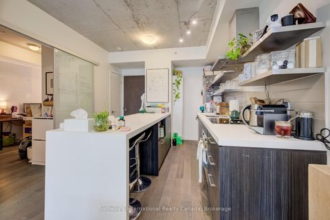 Photo 22 at 708 - 560 King Street W, Waterfront Communities C1, Toronto
