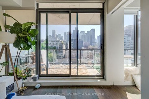 Photo 32 at 708 - 560 King Street W, Waterfront Communities C1, Toronto