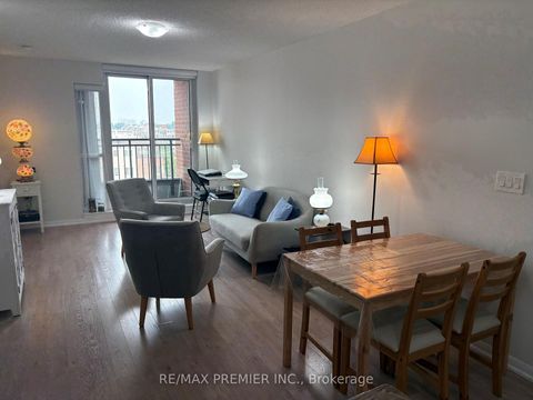 Photo 2 at 406 - 800 Lawrence Avenue W, Glen Park, Toronto