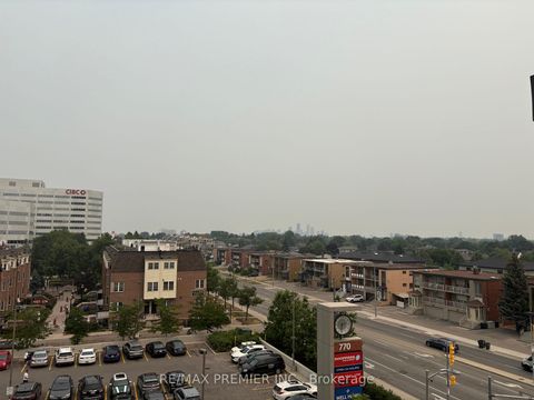Photo 16 at 406 - 800 Lawrence Avenue W, Glen Park, Toronto