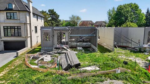 Photo 5 at 21 Long Hill Drive, Jefferson, Richmond Hill