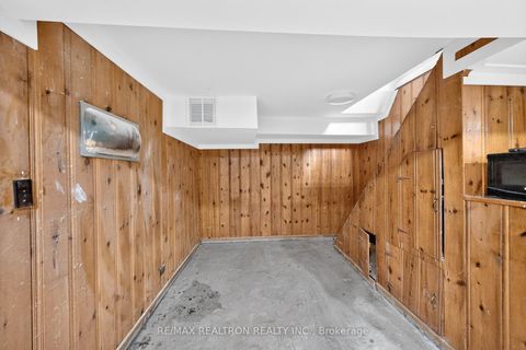 Photo 22 at 400 Manse Road, West Hill, Toronto