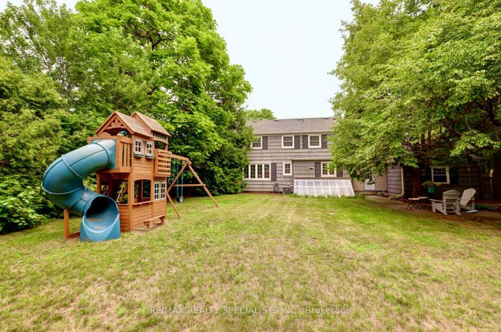 Photo 0 at 406 Christina Drive, SW Southwest, Oakville