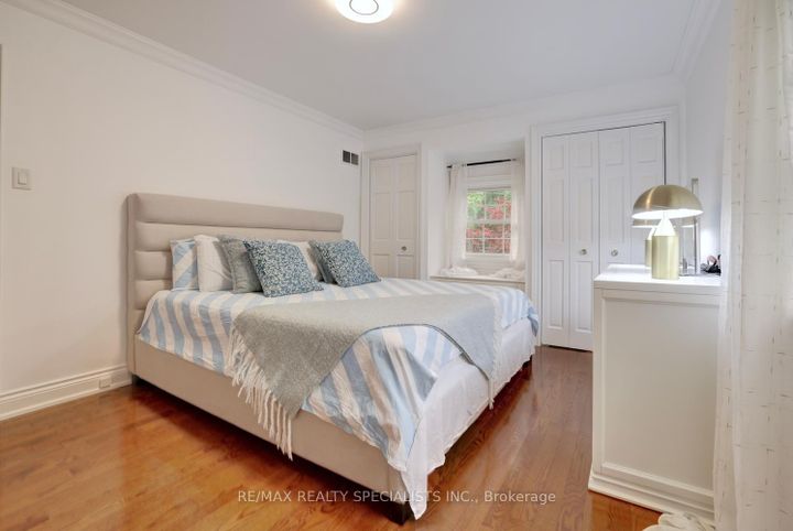 Photo 22 at 406 Christina Drive, SW Southwest, Oakville