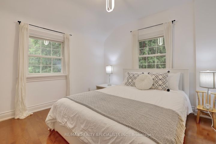 Photo 25 at 406 Christina Drive, SW Southwest, Oakville