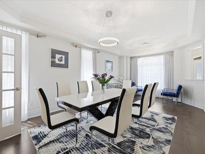 Photo 6 at 39 Avanti Crescent, Waterdown, Hamilton