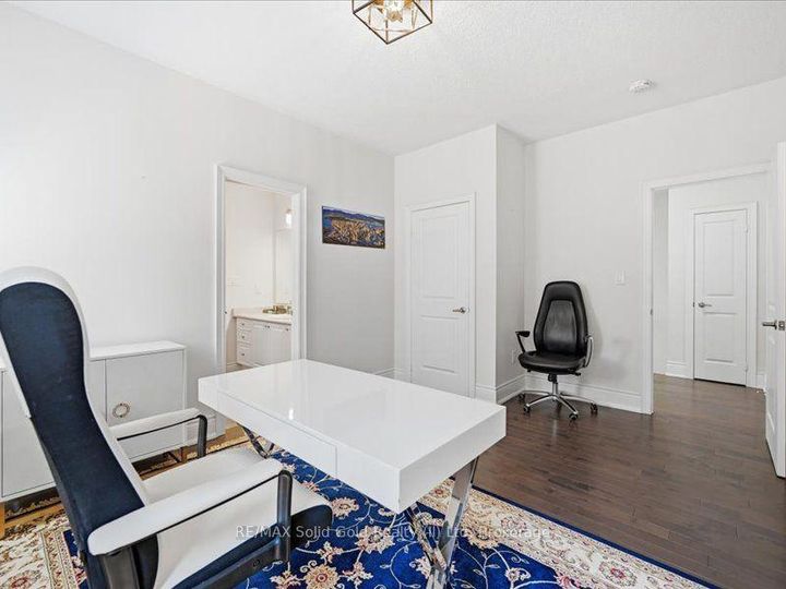 Photo 26 at 39 Avanti Crescent, Waterdown, Hamilton