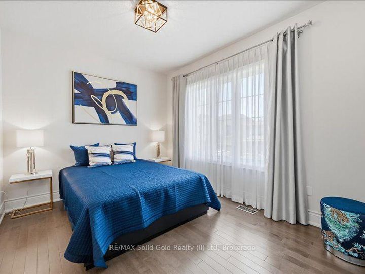Photo 28 at 39 Avanti Crescent, Waterdown, Hamilton