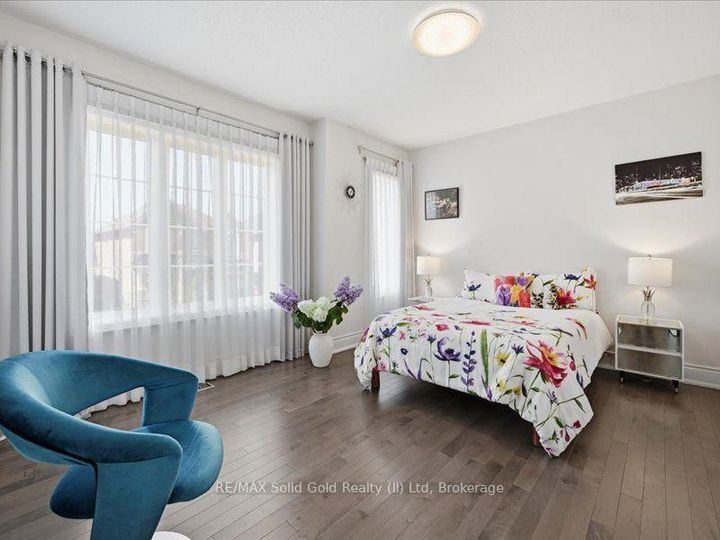 Photo 29 at 39 Avanti Crescent, Waterdown, Hamilton