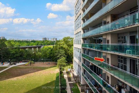 Photo 14 at 406 - 2464 Weston Road, Weston, Toronto
