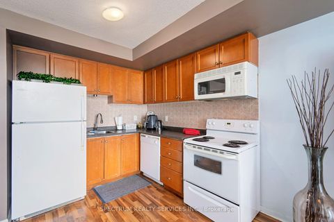 Photo 16 at 406 - 2464 Weston Road, Weston, Toronto